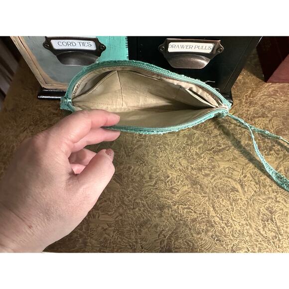 Up-cycled Taco Wallet with inside pockets - Picture 2 of 7